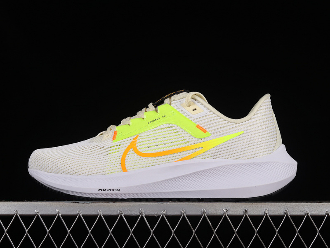 Nike [DV3853-101]-[AIR ZOOM PEGASUS 40 WHITE/COCONUT MILK/VOLT/MULTICOLOR]-[WOMAN:36-39]-[MAN:40-46] - Image 6