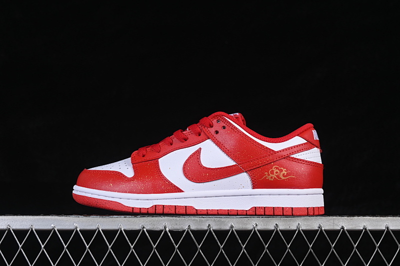 Nike SB DUNK LOW LOW-TOP CASUAL SNEAKERS WHITE/RED · DD1873-116, photo 1