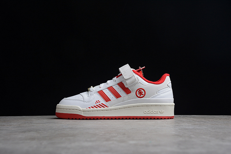 QUICCS X FORUM LOW TEQ63 CLOUD WHITE/SCARLET/CORE BLACK · GW3493, photo 1