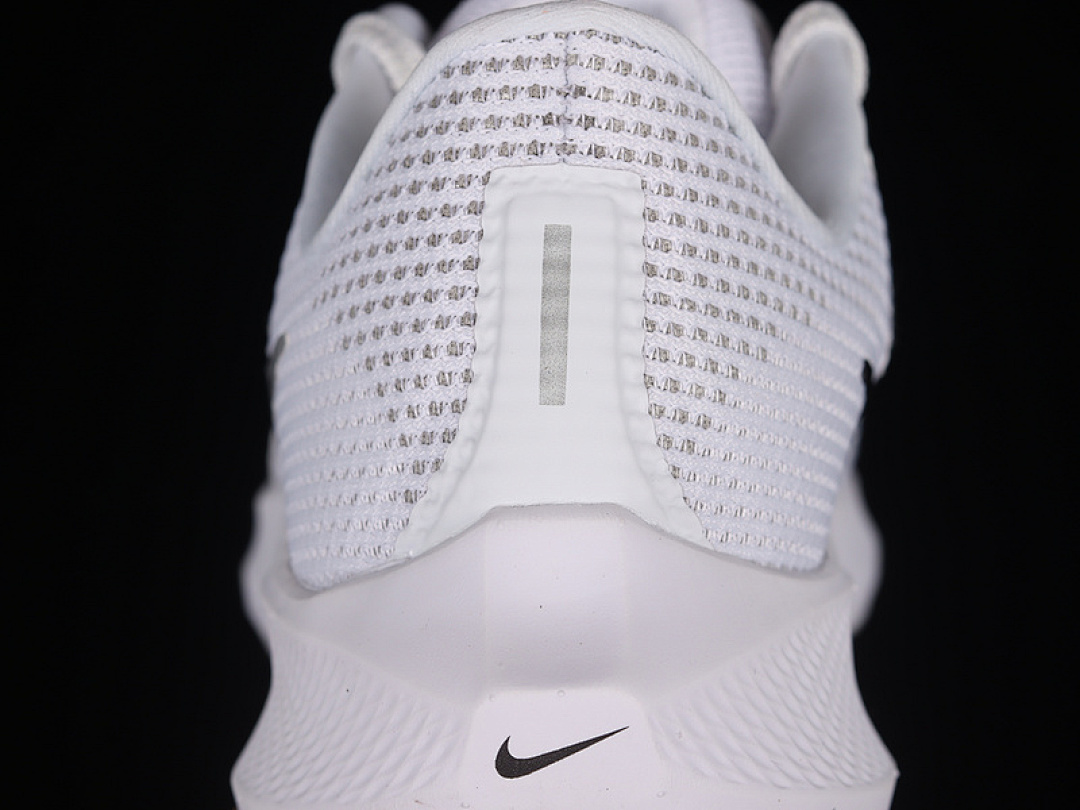 Nike [DV3853-102]-[AIR ZOOM PEGASUS 40 ROAD RUNNING SHOES WHITE/LIGHT GREY]-[UNISEX:36-45] - Image 10