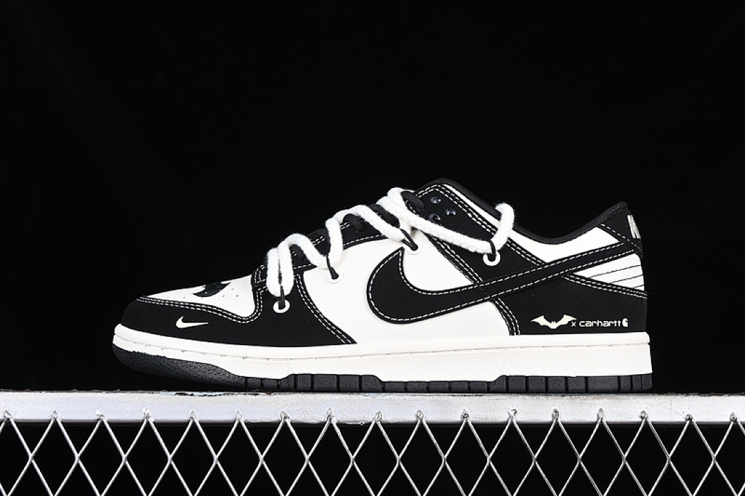 Unbranded [FC1688-165]-[SB DUNK LOW BLACK/WHITE]-[WOMAN:36-39]-[MAN:40-45], photo 1
