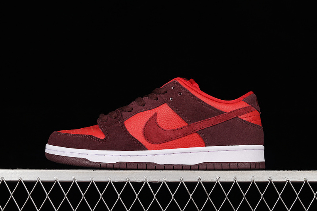Unbranded [DM0807-600]-[DUNK LOW "RED VOLCANO" BIG RED/DEEP RED]-[UNISEX:36-46], photo 1