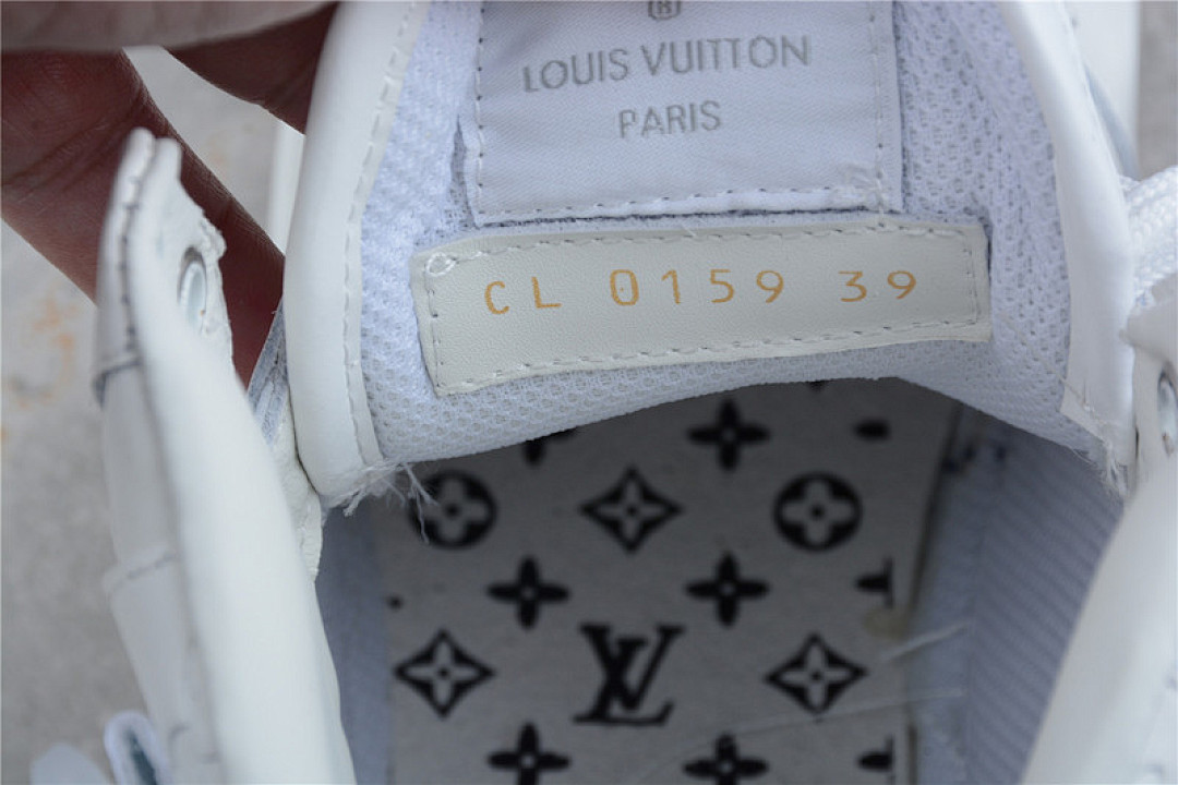 Louis Vuitton [L*V STELLAR HIGH SNEAKERS WHITE/WHITE/WHITE]-[WOMAN:35-39]-[MAN:40-44] - Image 4