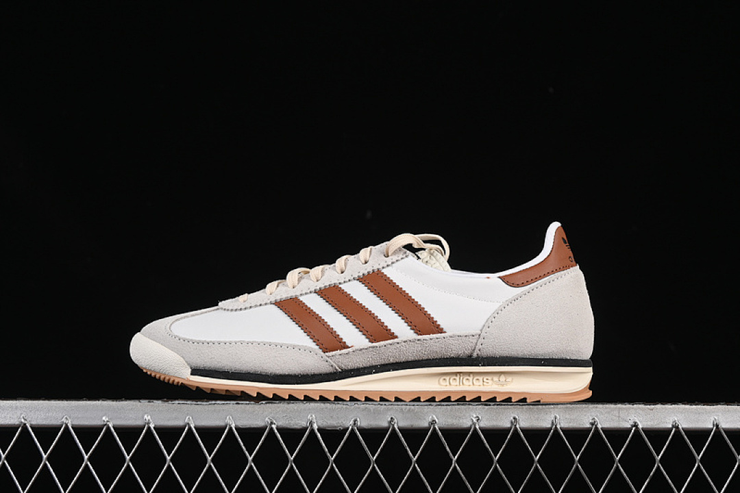 Unbranded [JH8657]-[ORIGINALS SL 72 CREAM WHITE/BRONZE STRATA/CORE BLACK]-[WOMAN:36-40], photo 1