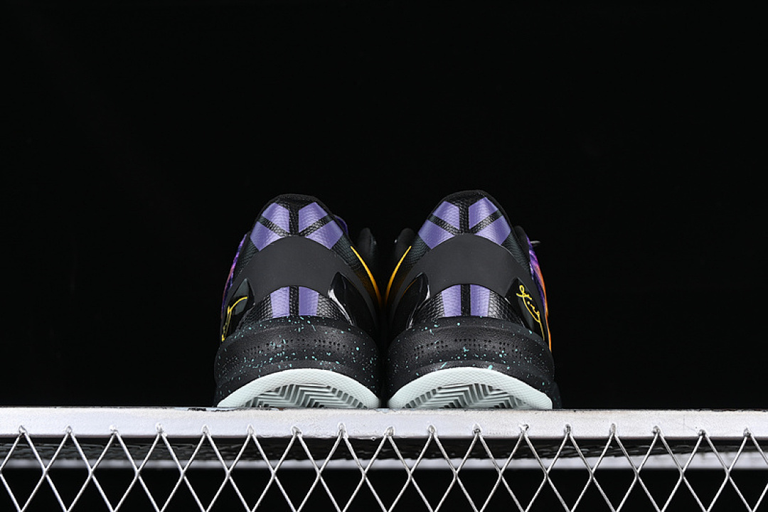 Nike [555035-302]-[KOBE 8 SYSTEM EASTER FIBERGLASS/COURT PURPLE/BACK/LASER PURPLE]-[MAN:40-46] - Image 13
