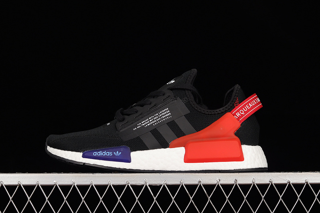 Unbranded [GW3553]-[NMD_R1 V2 SHOES CORE BLACK/CORE BLACK/CLOUD WHITE]-[WOMAN:36-39]-[MAN:40-45], photo 1