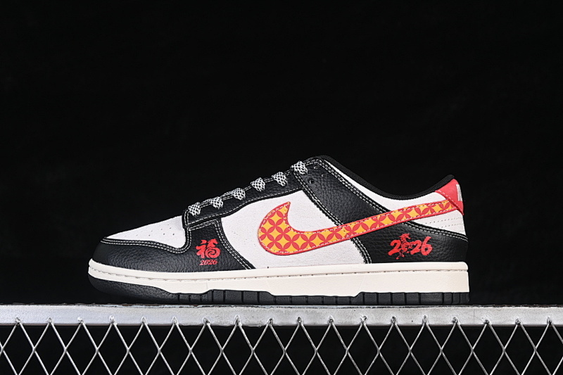 Nike SB DUNK LOW LOW-TOP CASUAL SKATE SHOES WHITE/BLACK · MY9969-906, photo 1