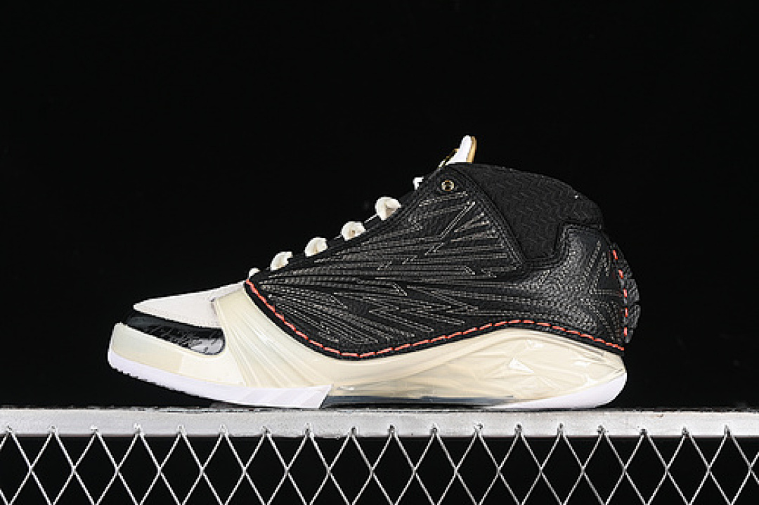 Jordan TITAN X Jordan 23 RETRO SP BLACK/SAIL/WHITE/METALLIC GOLD · CZ6222-001, photo 1