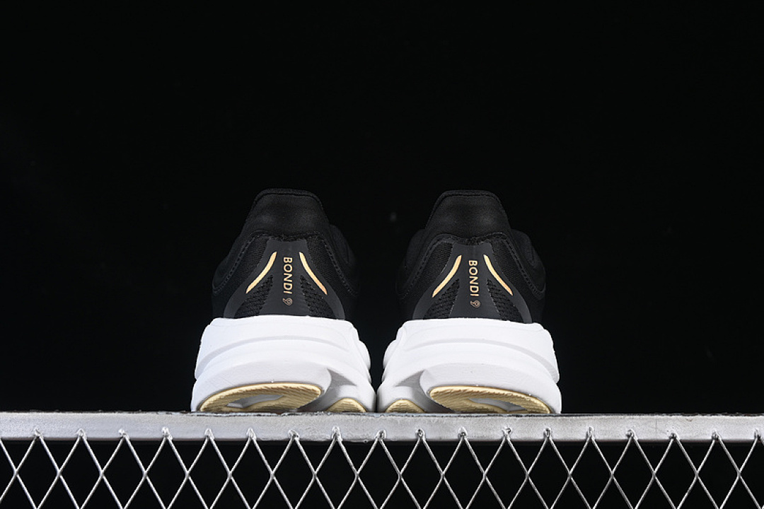 On Running [1162012 BRGL]-[HOKA ONE BONDI 9 BLACK/WHITE/YELLOW]-[WOMAN:36-39]-[MAN:40-45] - Image 14