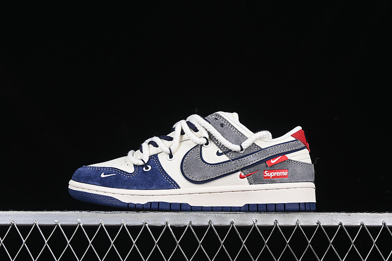 Nike SB DUNK LOW SUP WHITE/GREY/BLUE/RED · YX5066-260, photo 1