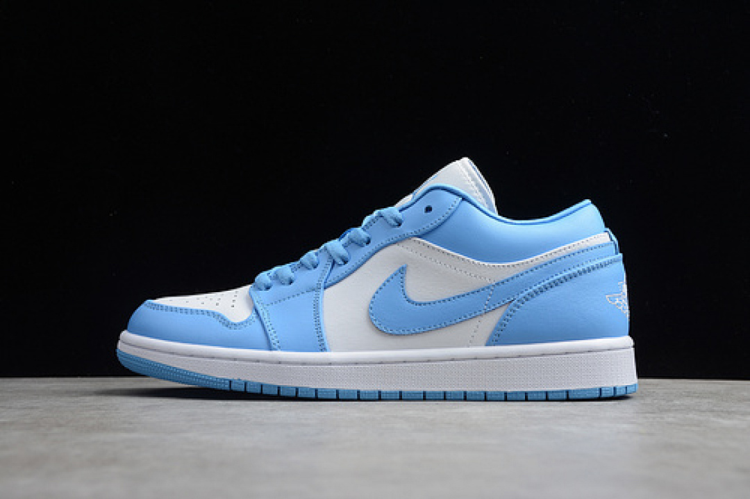 Jordan AIR Jordan 1 LOW UNC UNIVERSITY BLUE-WHITE · AO9944-441, photo 1