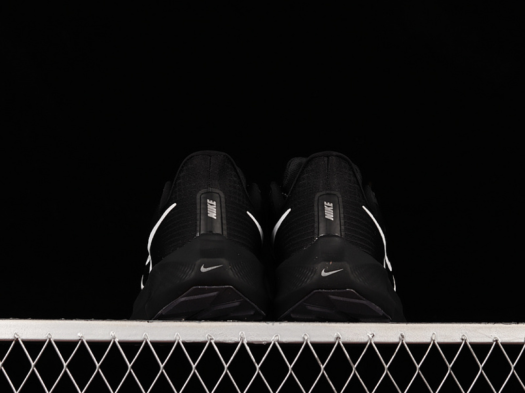 Nike [DH4071-002]-[AIR ZOOM PEGASUS 39 BLACK/BLACK/SILVER]-[MAN:39-45] - Image 5