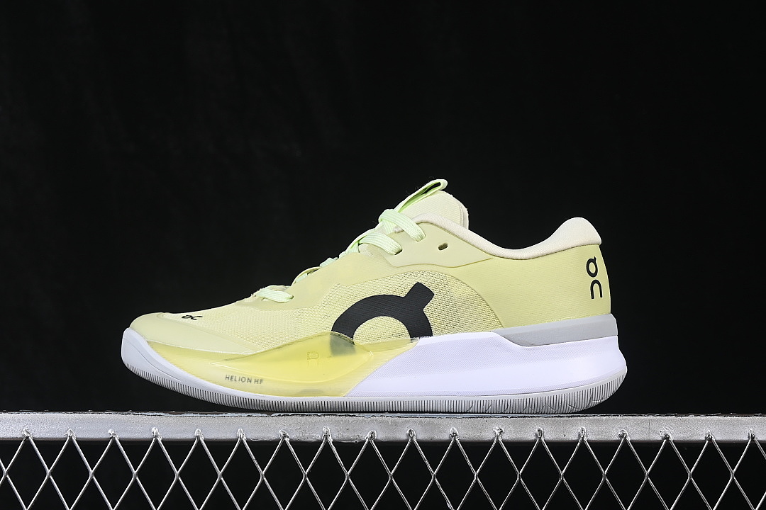 On Running On Running [ON THE ROGER PRO 3 CASUAL RUNNING SHOES YELLOW/LIGHT YELLOW]-[WOMAN:36-39]-[MAN:40-47], photo 1