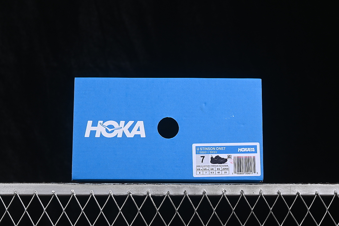 On Running [1168931-BKSV]-[HOKA ONE STINSON ONE7 BLACK/SILVER]-[WOMAN:36-39]-[MAN:40-45] - Image 12