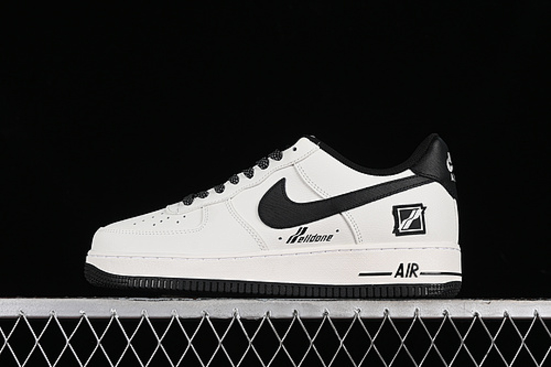 Nike [WD-111599]-[AIR FORCE 1 07 LOW WHITE/BLACK]-[WOMAN:36-39]-[MAN:40-45], photo 1