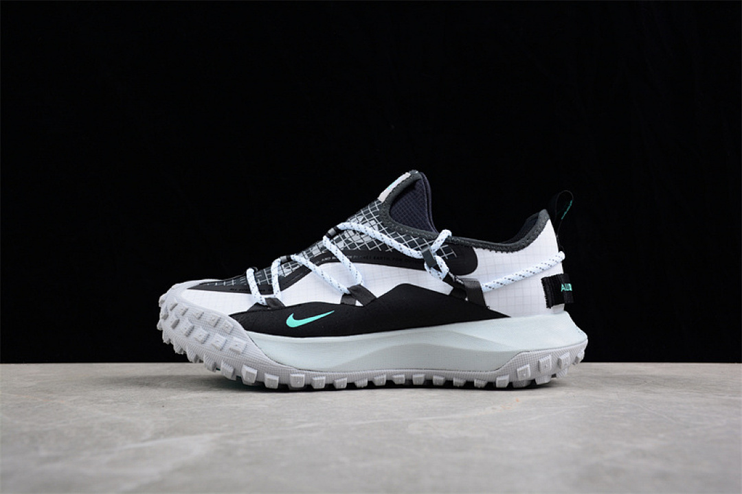 Fear of God Fear of God ACG MOUNTAIN FLY LOW SE WHITE/ANTHRACITE/GREY FOG/BLACK · DO9334-100, photo 1
