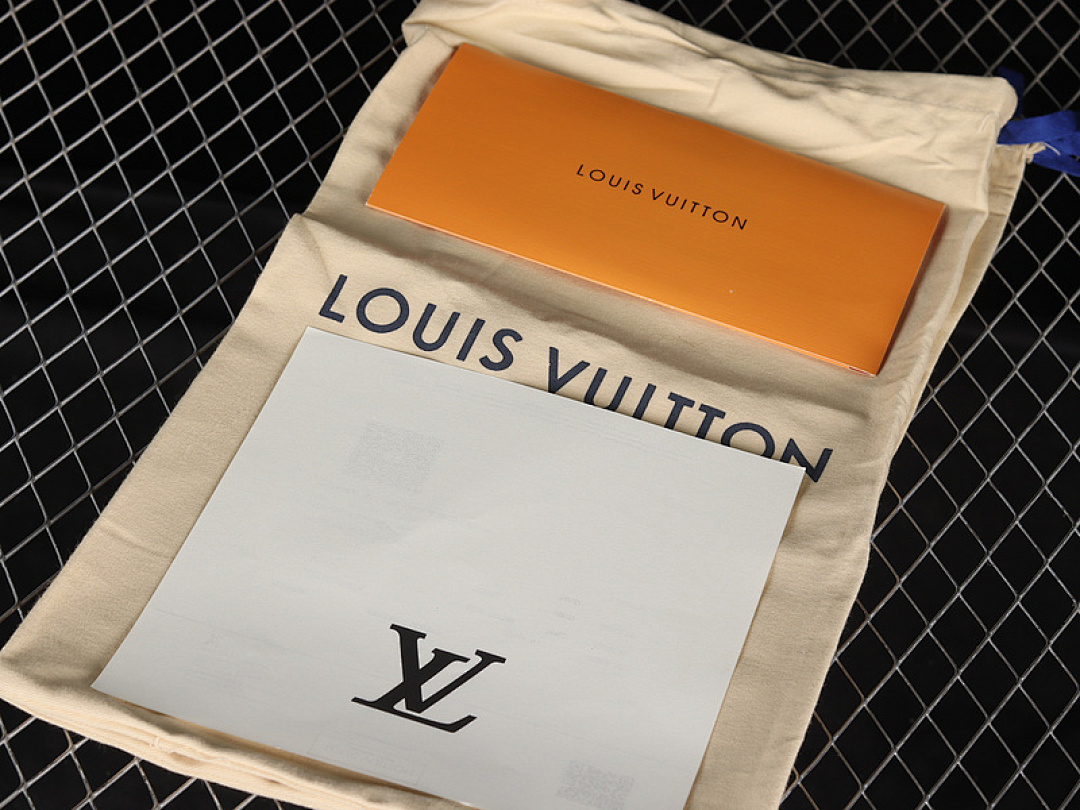 Louis Vuitton [L*V FASHION SNEAKERS NAVY BLUE/WHITE/NAVY BLUE]-[MAN:38-46] - Image 2