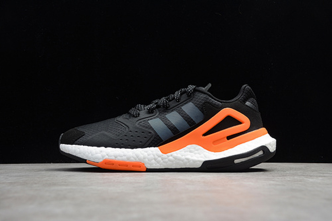 Unbranded [FY0238]-[DAY JOGGER SHOES CORE BLACK/ORANGE-CLOUD WHITE]-[WOMAN:36-39]-[MAN:40-45], photo 1