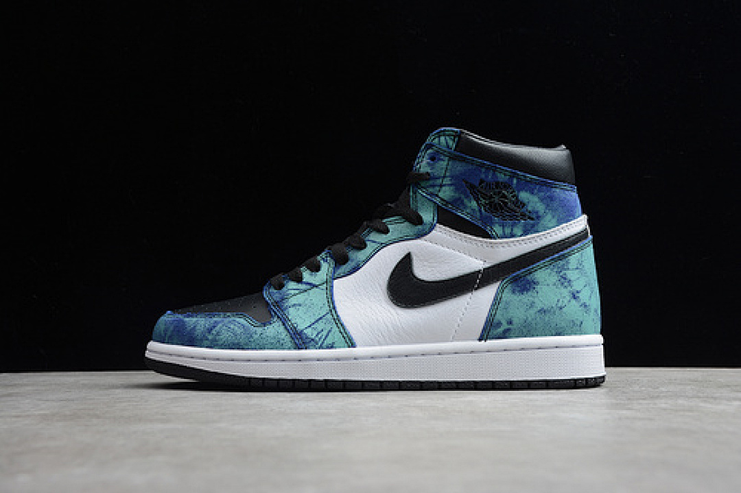 Jordan [CD0461-100]-[AIR JORDAN 1 RETRO HIGH OG TIE DYE WHITE/BLACK-AURORA (GREEN]), photo 1