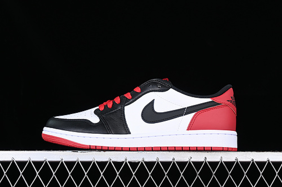Jordan [CZ0790-106]-[AIR JORDAN 1 RETRO LOW OG WHITE/BLACK/VARSITY RED]-[MAN:40.5-47.5], photo 1