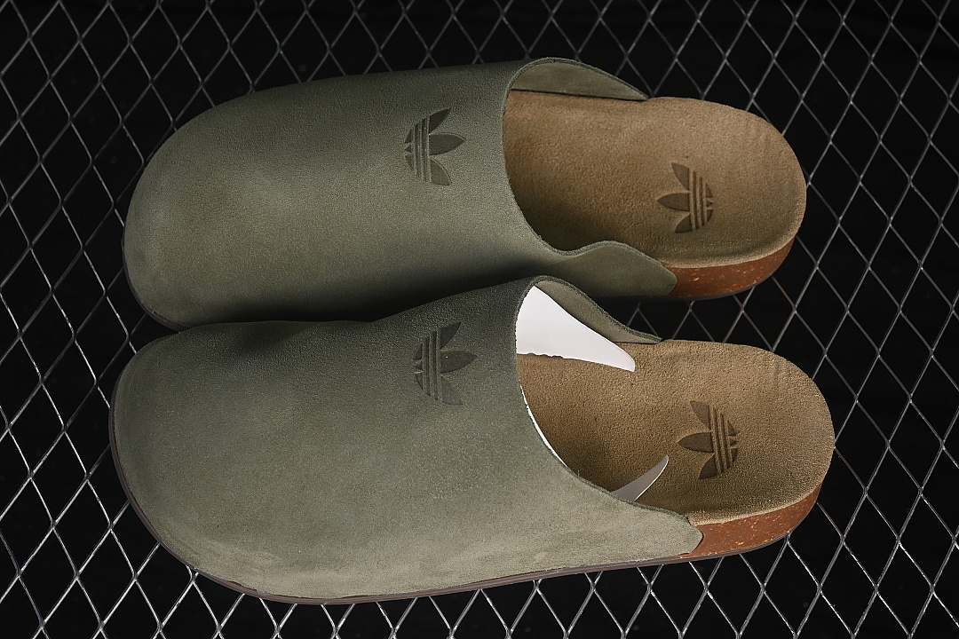 Adidas [IH6907]-[ADIMULE SLIDES OLIVE STRATA/OLIVE STRATA/GUM]-[WOMAN:35-39]-[MAN:40-45] - Image 10