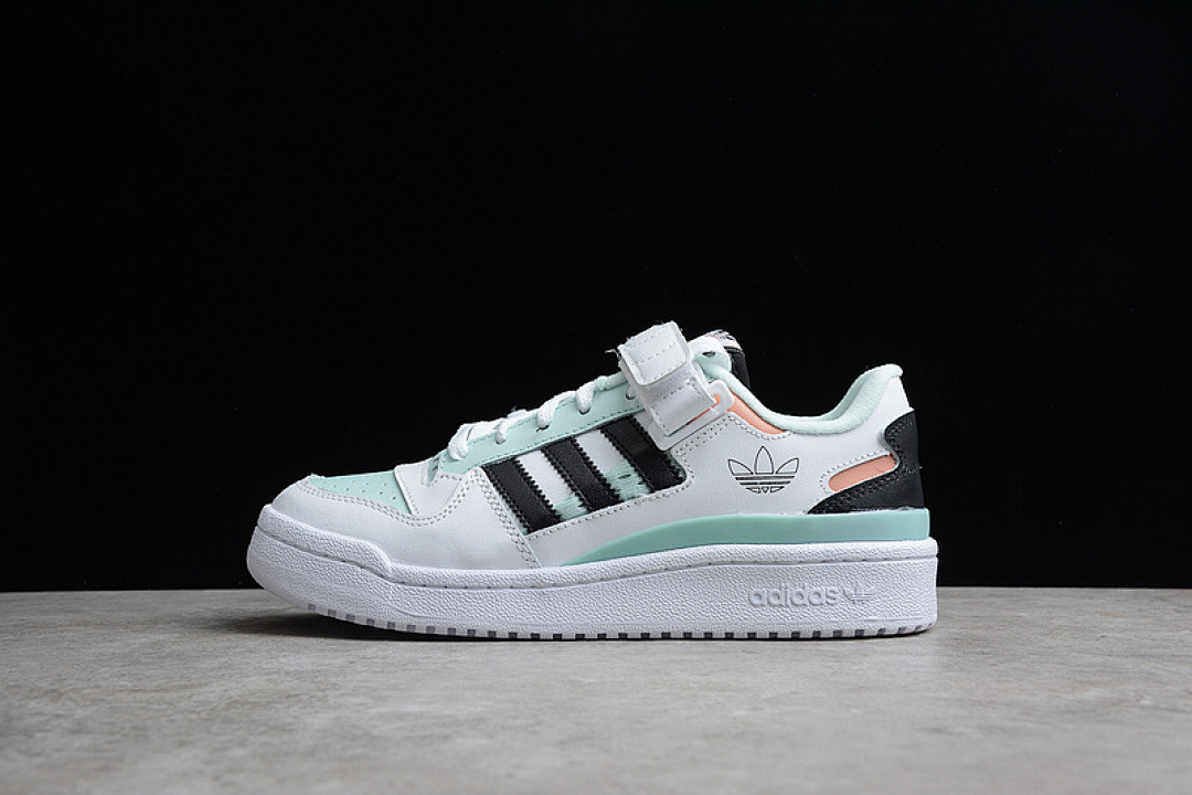 Unbranded [H01678]-[FORUM LOW SHOES CLOUD WHITE/CORE BLACK/MINT GREEN]-[WOMAN:36-39], photo 1