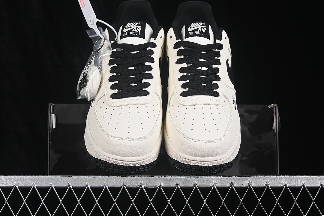 Nike [DN1688-825]-[AIR FORCE 1 07 LOW CASUAL SNEAKERS WHITE/BLACK/WHITE]-[WOMAN:36-39]-[MAN:40-45] - Image 13