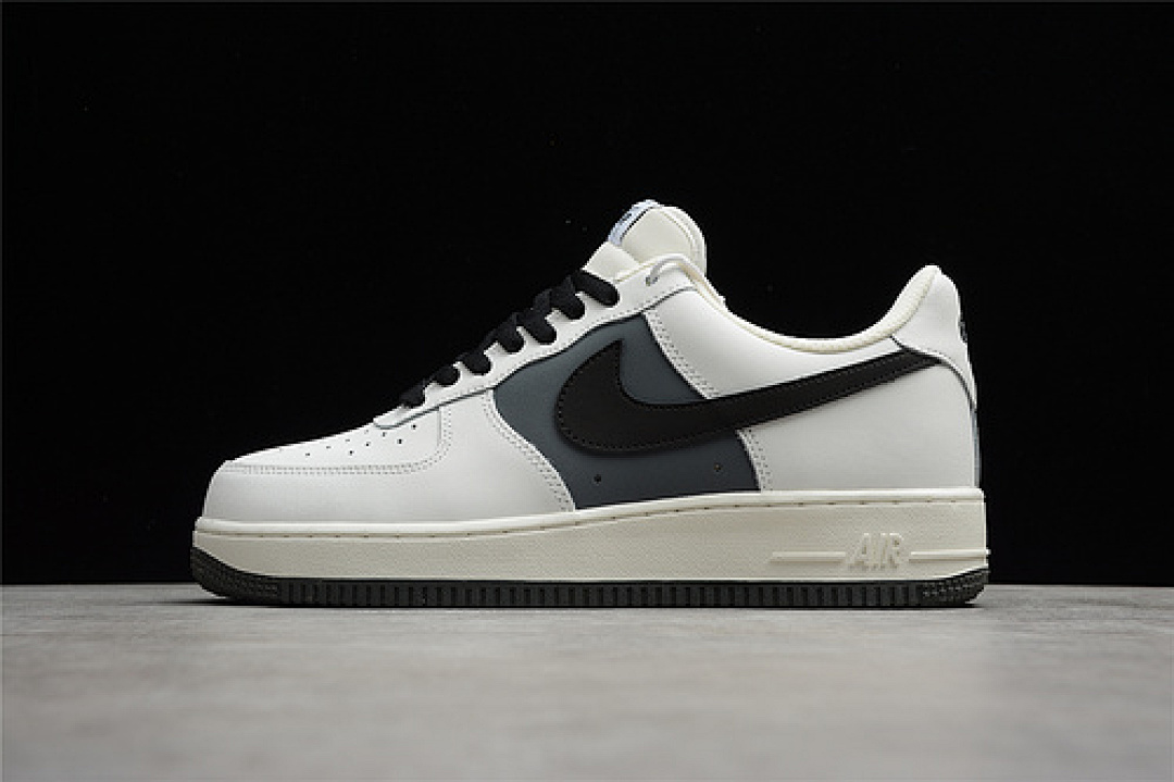 Nike [CL2026-113]-[AIR FORCE 1 LOW 07 WHITE/WHITE/BLACK]-[WOMAN:36-39]-[MAN:40-45], photo 1