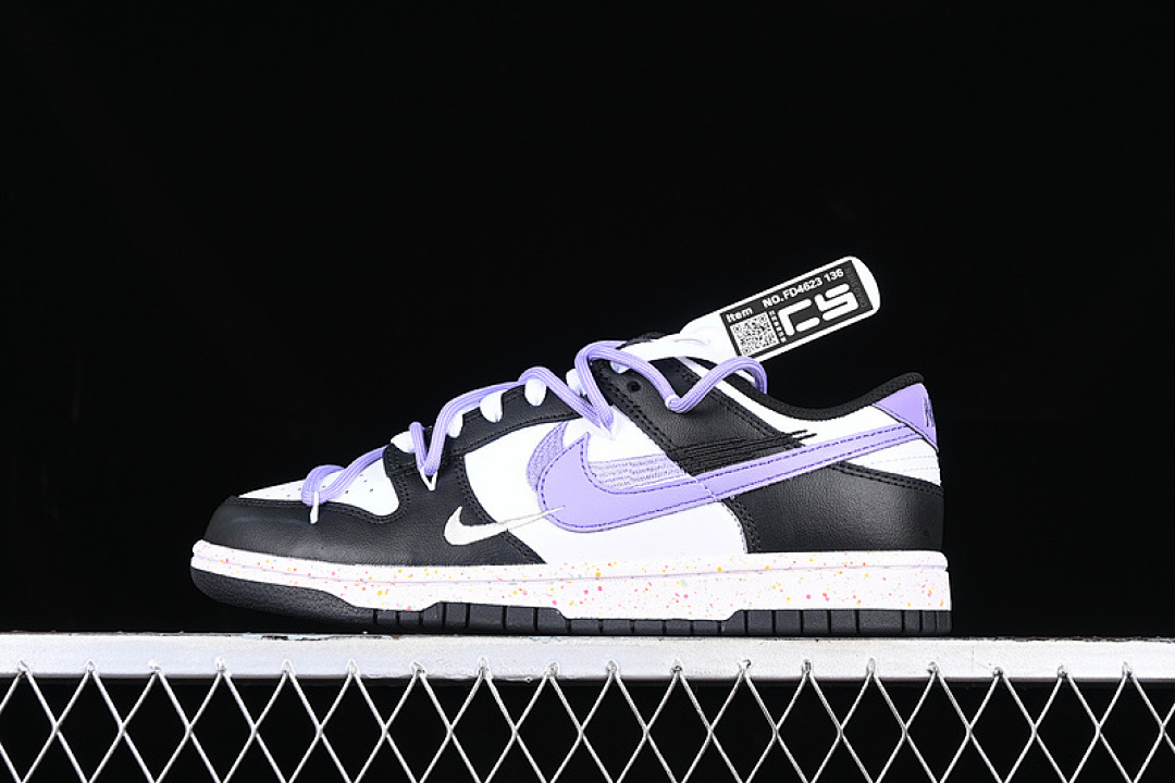 Purple [FD4623-136]-[DUNK LOW MULTI COLOR WHITE/BLACK/PURPLE]-[WOMAN:36-40], photo 1