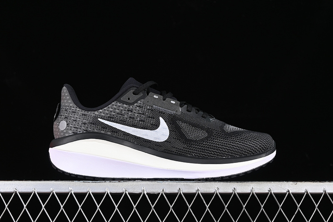 Nike [FB1309-004]-[AIR ZOOM VOMERO 17 BLACK/ANTHRACITE/WHITE]-[MAN:39-45] - Image 16