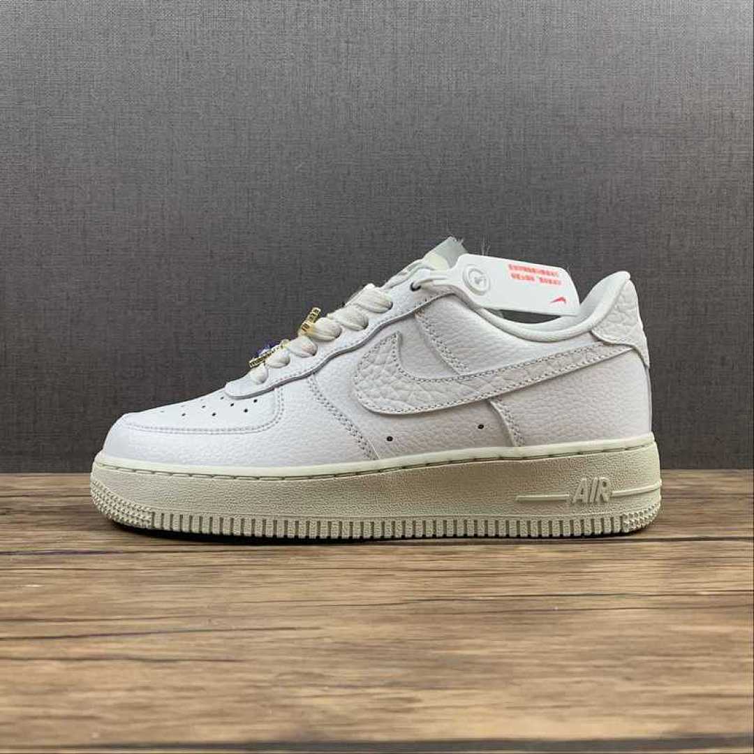 Nike [DN5463-100]-[AIR FORCE 1 LOW PREMIUM JEWELS SUMMIT WHITE/SUMMIT (WHITE]), photo 1