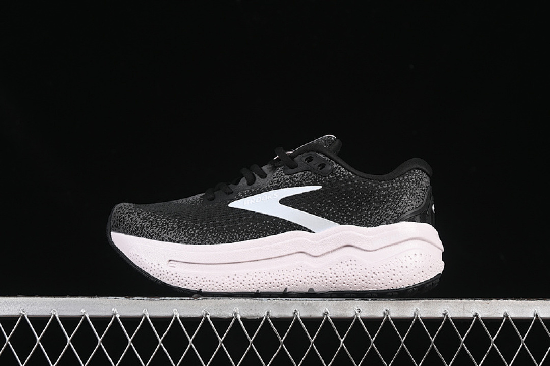 Unbranded [1204201B077]-[BROOKS GLYCERIN MAX WHITE/BLACK]-[WOMAN:36-39]-[MAN:40-46], photo 1
