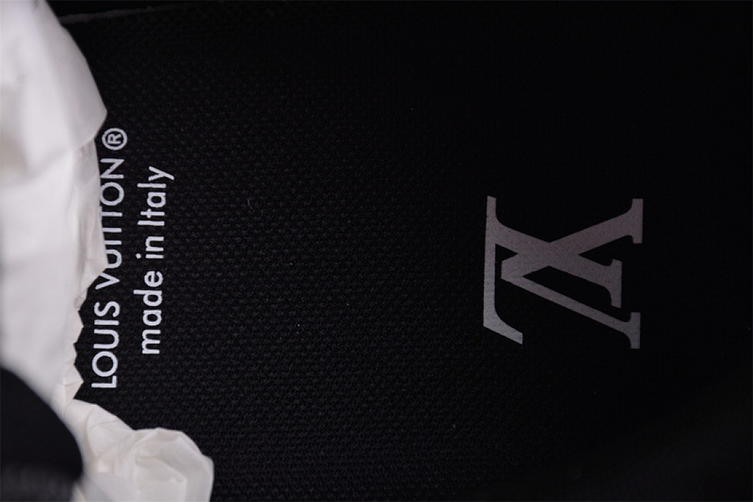 Louis Vuitton [2024TRAINER L*V LOUIS VUITTON TRAINER BLACK/WHITE]-[MAN:38-45] - Image 6