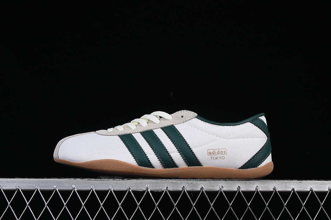 Adidas [JP9705]-[TOKYO W OFF WHITE/COLLEGIATE GREEN/GOLD METALLIC]-[WOMAN:35-39]-[MAN:40-45], photo 1