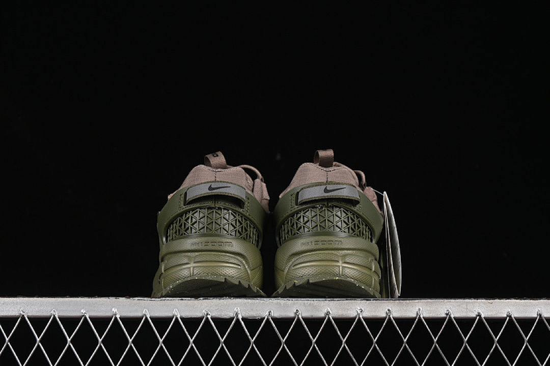 Nike [FV2295-201]-[ZOOM VOMERO ROAM MINK BROWN/MEDIUM OLIVE/CARGO KHAKI/MINK BROWN]-[UNISEX:36-45] - Image 14