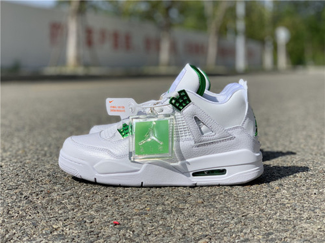 Jordan [CT8527-113]-[AIR JORDAN 4 WHITE/PINE GREEN-METALLIC SILVER]-[MAN:40-47.5], photo 1