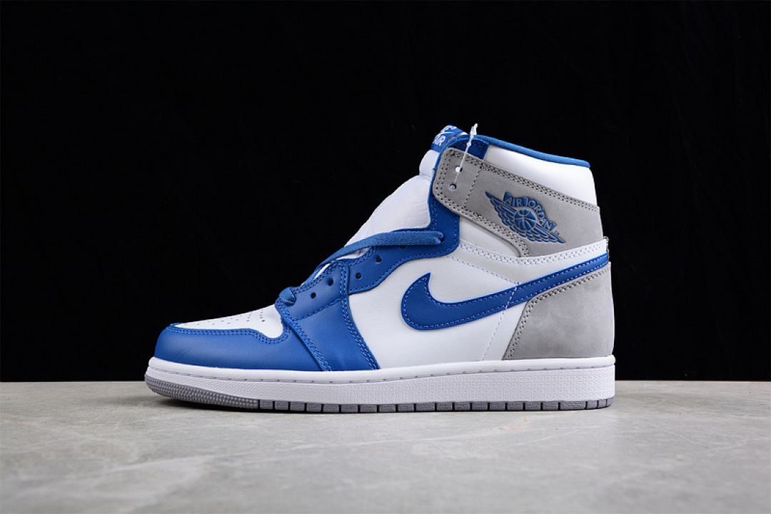 Jordan [DZ5485-410]-[AIR JORDAN 1 RETRO HIGH OG TRUE BLUE/WHITE/CEMENT GREY]-[UNSIEX:36-47.5], photo 1