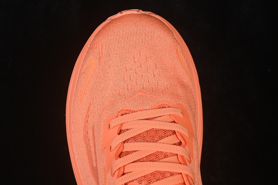 On Running [1162031-PRSM]-[ONE ONE CLIFTON 10 ORANGE/ORANGE/ORANGE]-[WOMAN:36-39]-[MAN:40] - Image 10