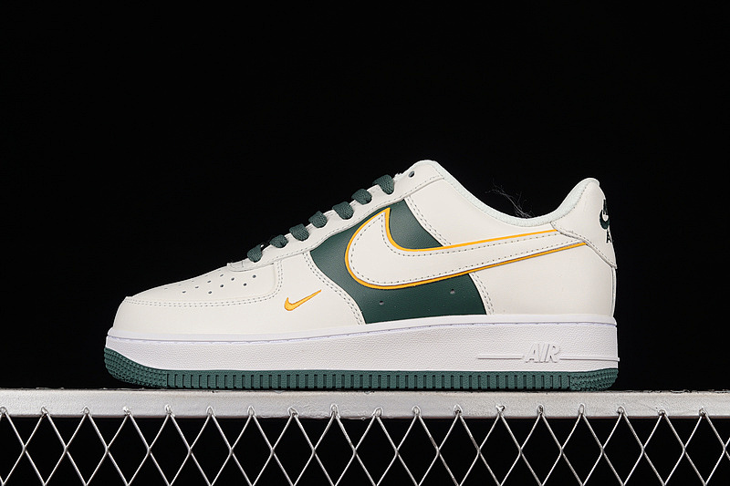 Nike Nike AIR FORCE 1 LOW 07 WHITE/GREEN/GOLD · BS8861-202, photo 1