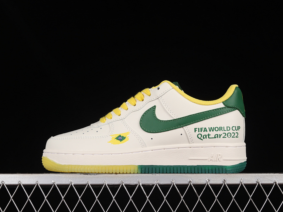 Nike Nike AIR FORCE 1 LOW 07 WHITE/GREEN/YELLOW · DR9868-200, photo 1