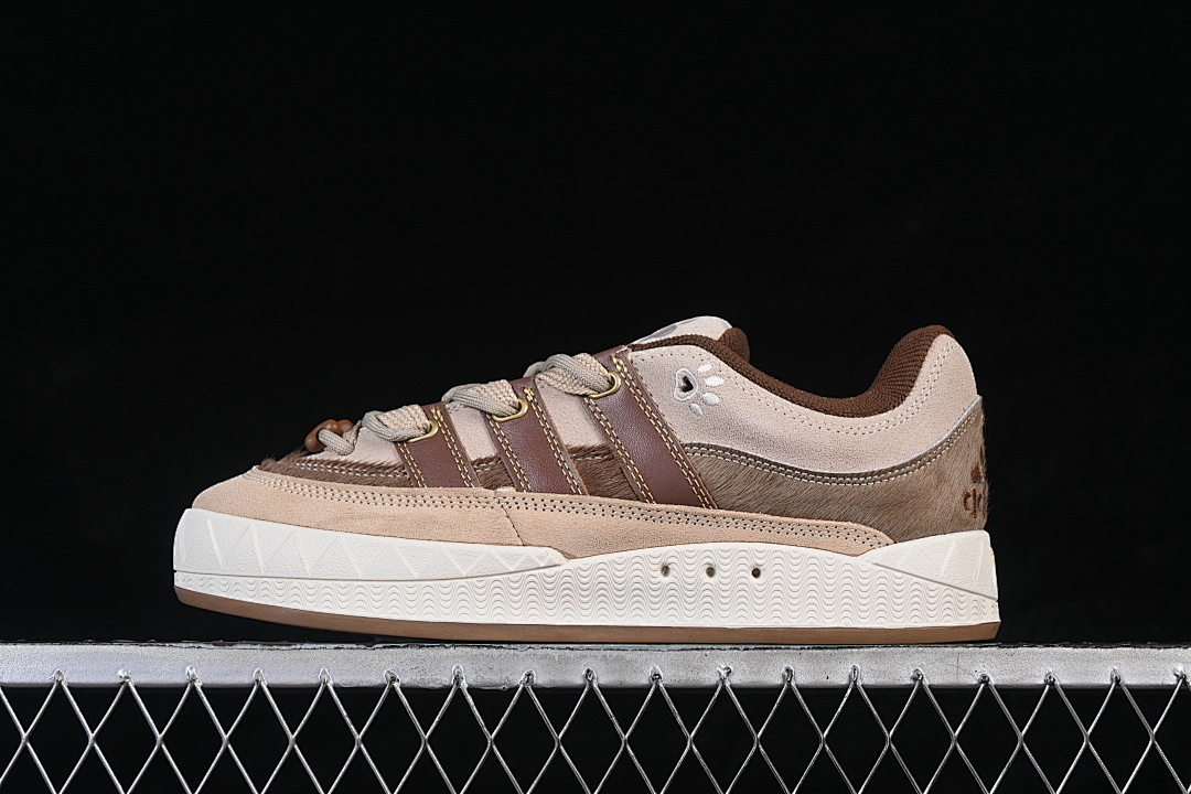 ADIMATIC CASUAL SHOES BROWN/WHITE · JQ2611, photo 1