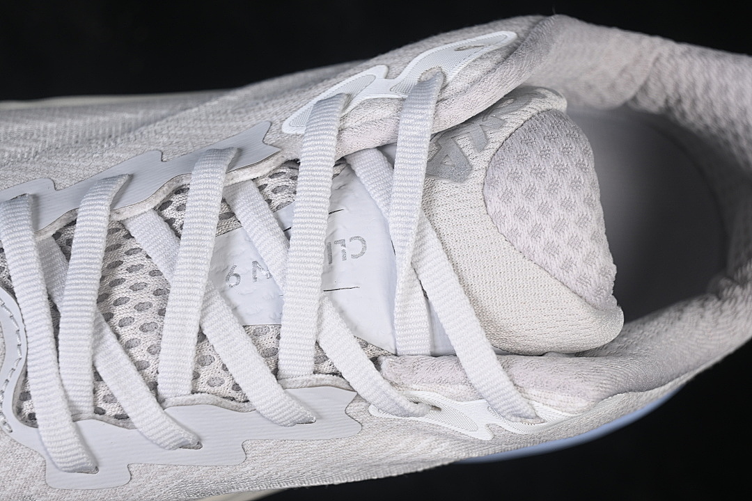 On Running [1127896-CGSO]-[KNITTED MESH RUNNING SHOES WHITE/BLUE/WHITE]-[WOMAN:36-39]-[MAN:40-45] - Image 9