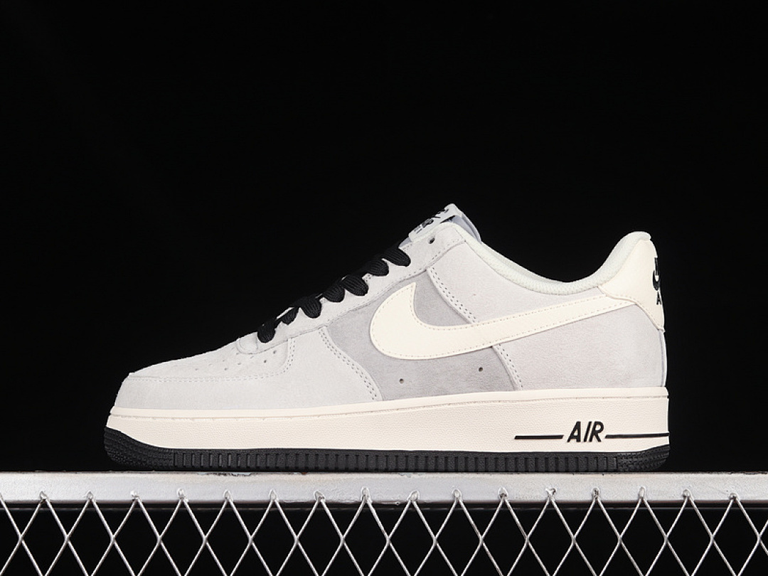Nike Nike AIR FORCE 1 LOW 07 LIGHT GREY/BEIGE/BLACK · KT3396-225, photo 1