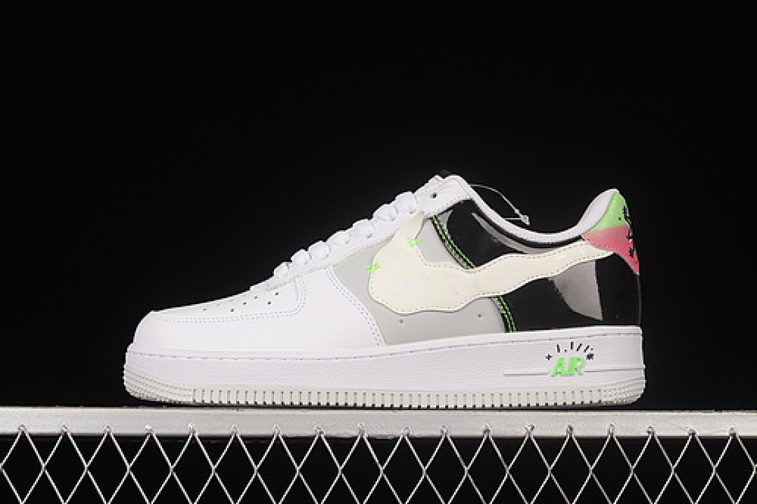 Nike [DV1229-111]-[AIR FORCE 1 LOW POP ART THEME WHITE/BLACK/LIGHT GREY]-[WOMAN:35-39]-[MAN:40-44], photo 1