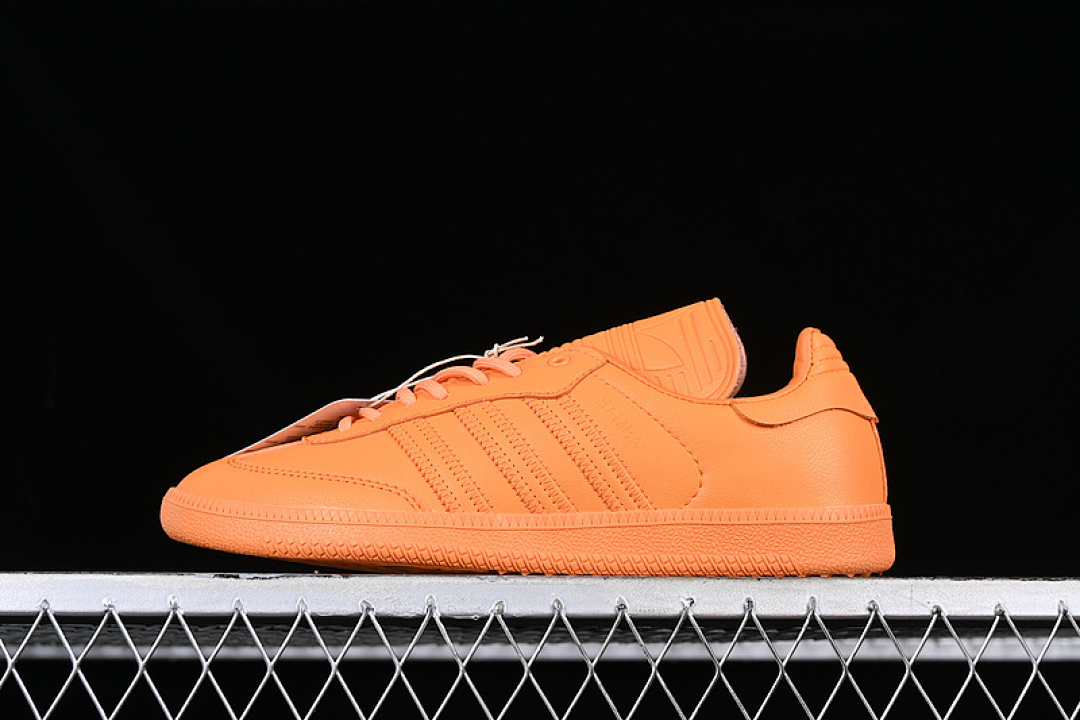 Adidas [IE7293]-[ADIDAS PHARRELL X SAMBA HUMAN RACE ORANGE/ORANGE/ORANGE]-[WOMAN:35-39]-[MAN:40-45], photo 1