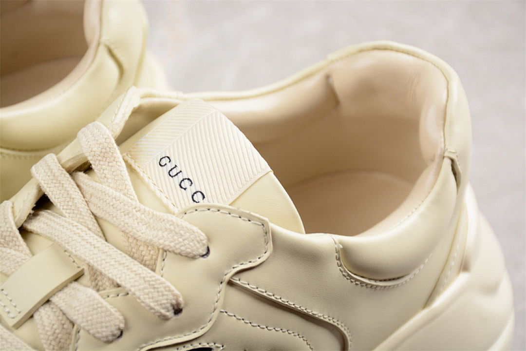On Running [GUCCI RHYTON 2023 BLACK/GREY]-[WOMAN:35-39]-[MAN:40-45] - Image 8