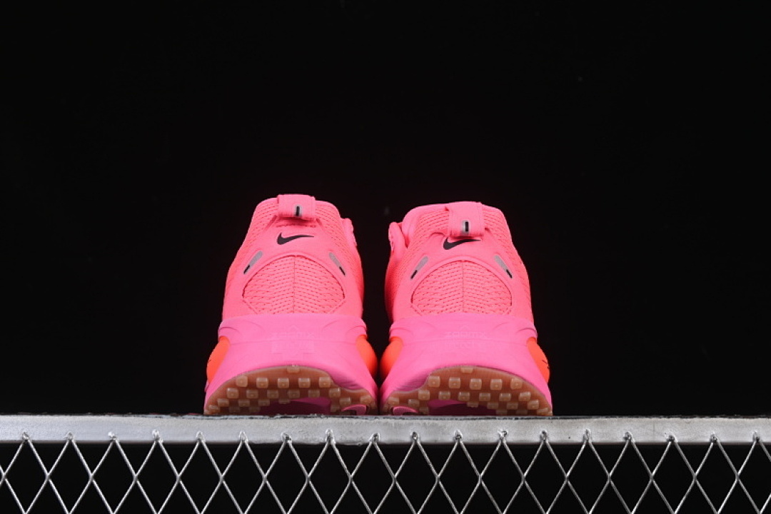 Nike [HM6804-602]-[AIR ZOOM VOMERO 18 PINK/SILVER]-[WOMAN:36-39]-[MAN:40-46] - Image 14