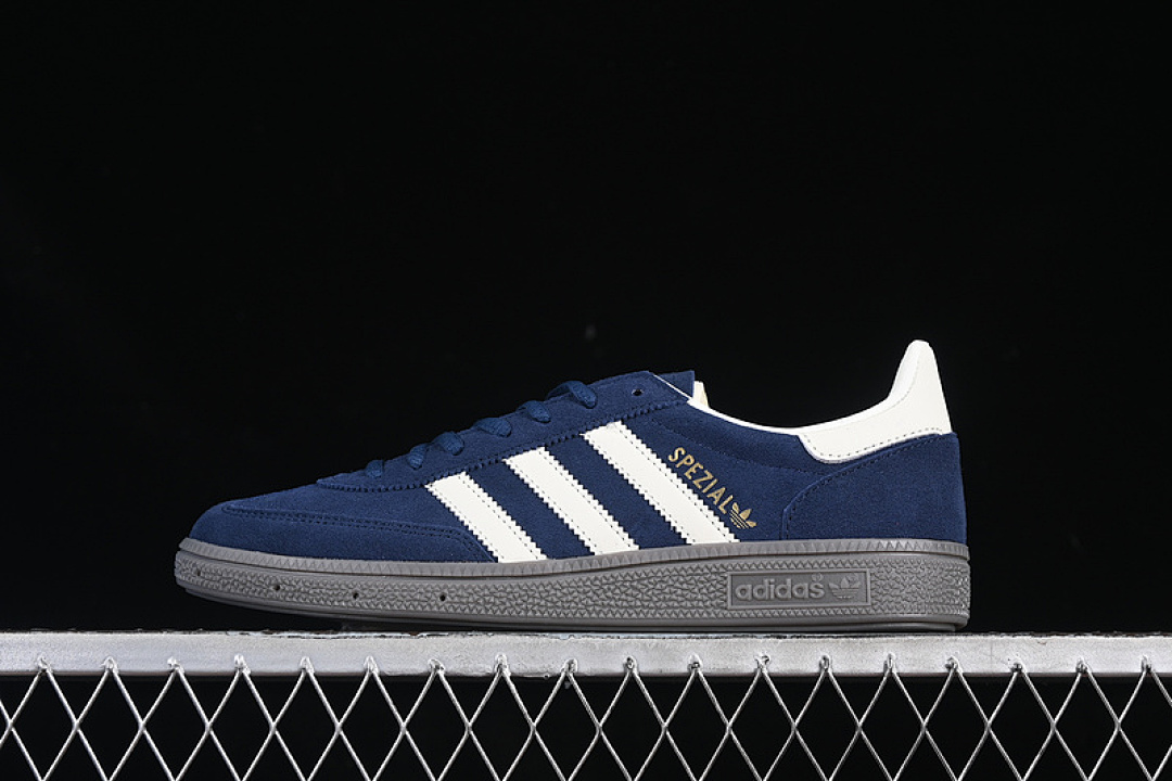 [IF7087]-[HANDBALL SPEZIAL NIGHT INDIGO/CREAM WHITE/WHITE]-[WOMAN:35-39]-[MAN:40-45], photo 1