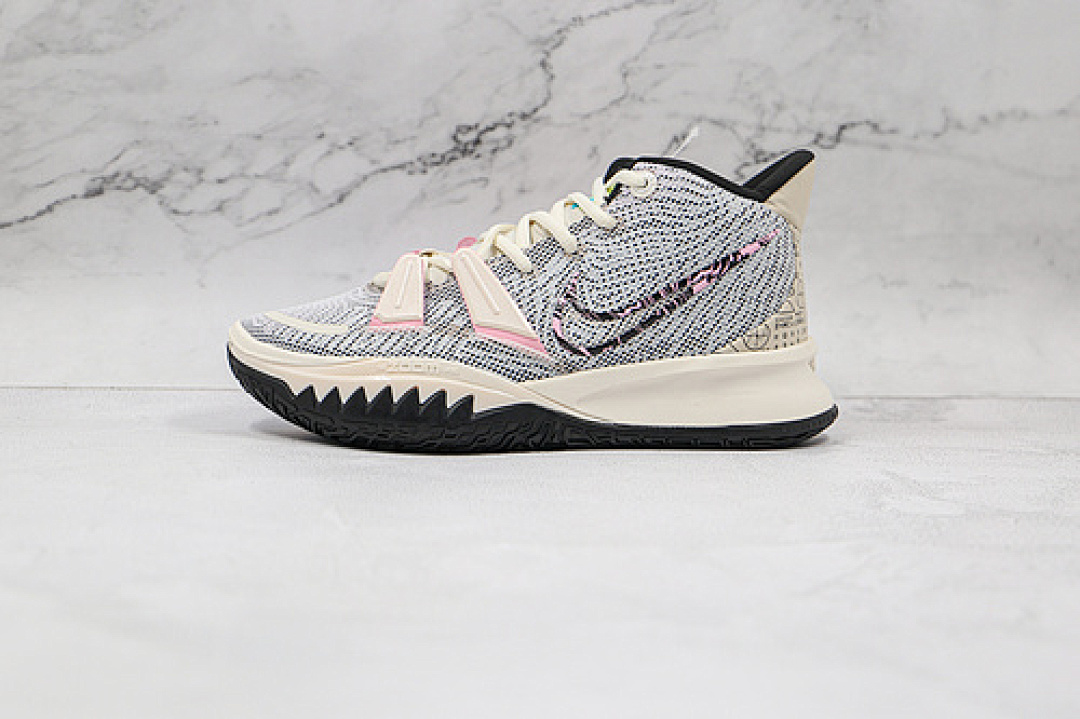 Unbranded [CZ0143-100]-[KYRIE 7 EP YIN YANG EDITION PALE IVORY/CHLORINE BLUE/BLACK]-[MAN:40-46], photo 1