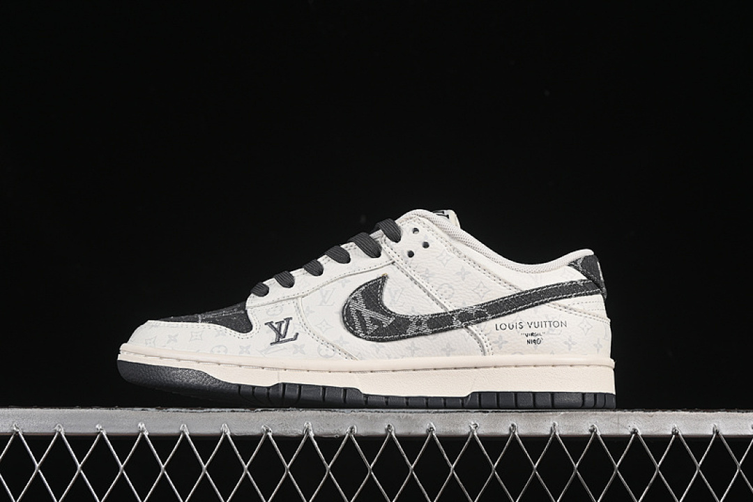 Louis Vuitton [SC9772-801]-[SB DUNK LOW LV WHITE/BLACK]-[WOMAN:36-39]-[MAN:40-45], photo 1